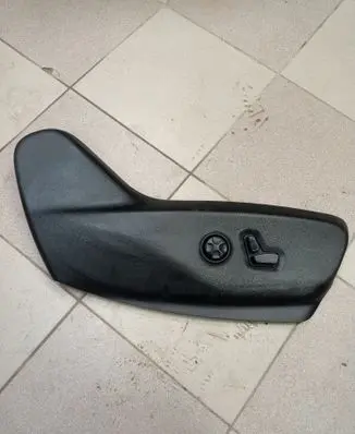 Chrysler Pacifica Seat trim 5RT04DX9AC I02010C00KK 00007390