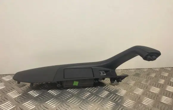 Audi A6 S6 C7 4G Rear door handle trim 4G0867374