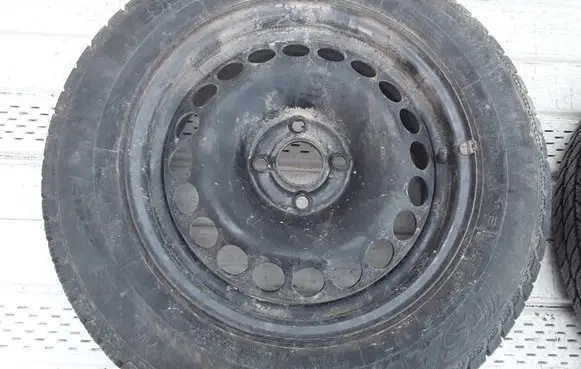 Opel Corsa D R15 steel rim 4X100R15