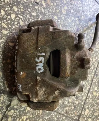 Renault Megane III Front brake caliper