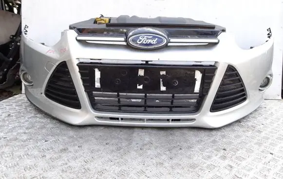 Ford Focus Front bumper dsf