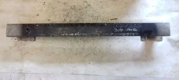 Peugeot 307 Front bumper cross member