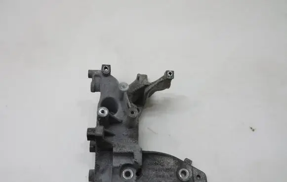 Peugeot 308 Generator/alternator bracket 9674030280