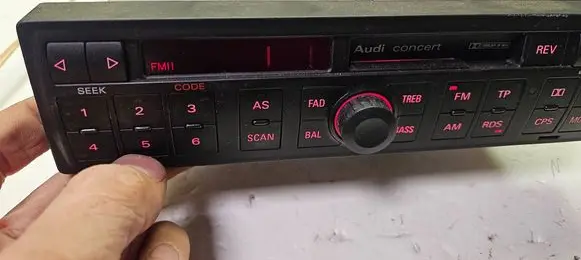 Audi A6 S6 C5 4B Radio/CD/DVD/GPS head unit 4B0035186E 7649246380 CONCERT