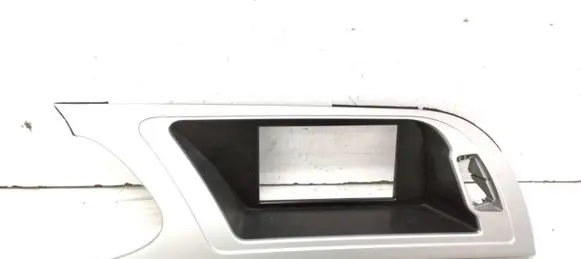 Audi A4 S4 B8 8K Radio/GPS head unit trim 8K1857186D