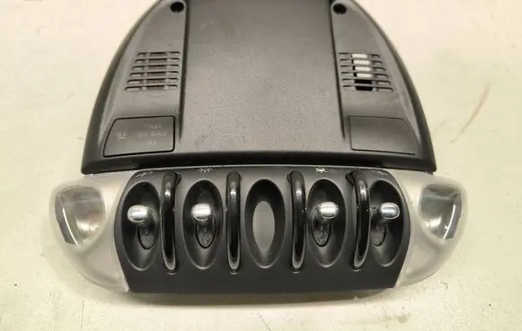 Mini One - Cooper Coupe R56 Front seat light 28252455