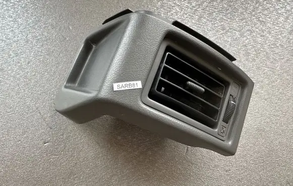 Nissan Patrol Y60 Dashboard side air vent grill/cover trim 6876001J11