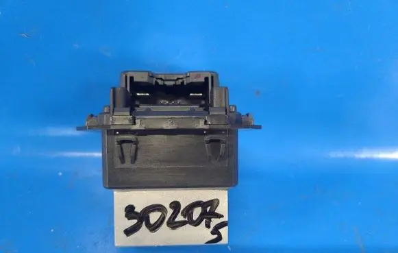 Ford Mustang VI Heater blower motor/fan resistor FR3Z19E624A
