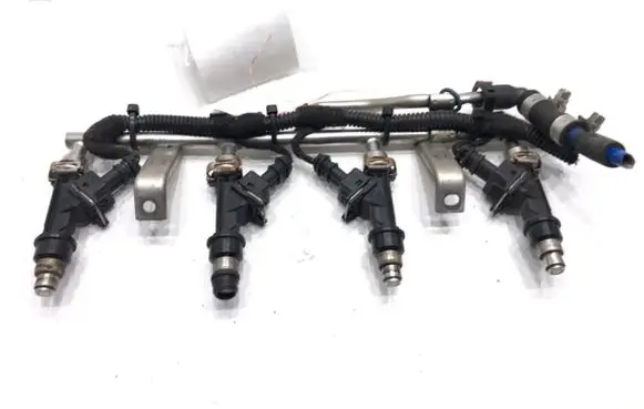Opel Zafira B Fuel main line pipe 25343299