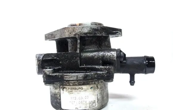 Renault Scenic III - Grand scenic III Vacuum pump 8201005306