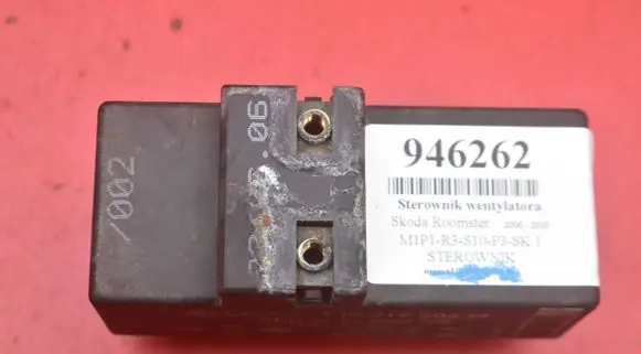 Skoda Roomster (5J) Relay mounting block 1J0919506M
