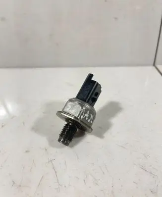 Fuel pressure sensor