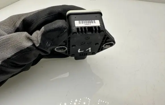 Audi Q5 SQ5 ESP acceleration yaw rate sensor 8K0907637C 7042232 0265005738