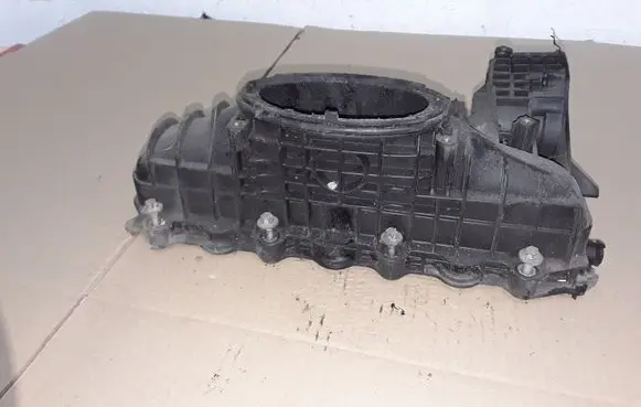 Mercedes-Benz Sprinter W906 Intake manifold A6510903037