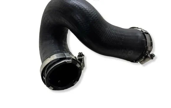 Audi A4 S4 B7 8E 8H Intercooler hose/pipe 8E0145738F