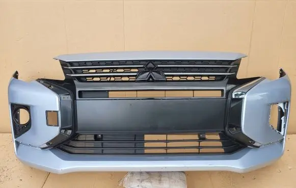 Mitsubishi Space Star Front bumper 6400J973ZZ