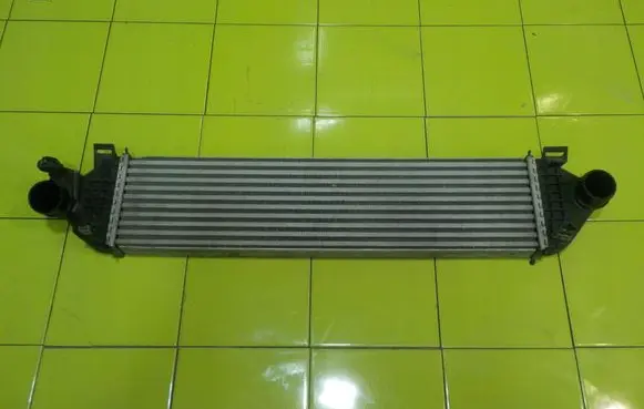 Volvo S60 Intercooler radiator BV619L440BD PP219