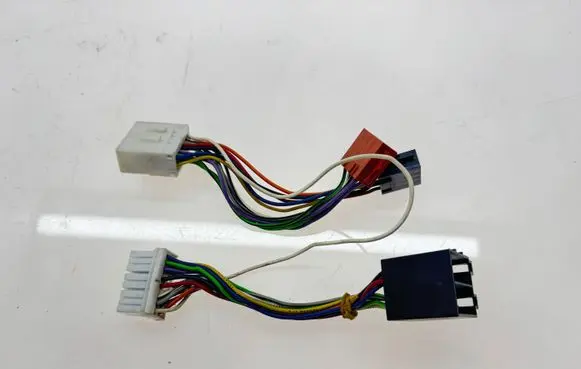 Subaru Outback AUX in-socket connector 