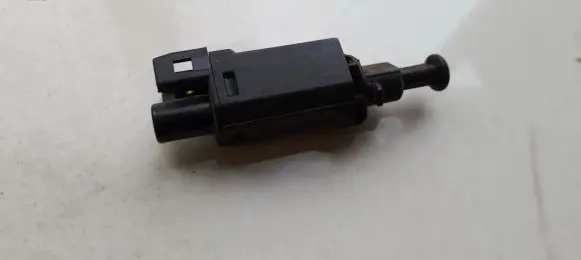 Volkswagen Golf IV Brake pedal sensor switch 191945515B