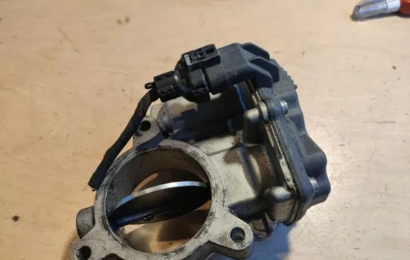 Mercedes-Benz E W213 Throttle valve A6540900070