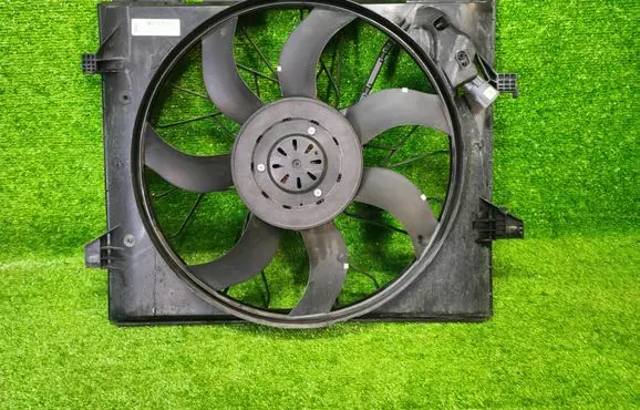 Jeep Grand Cherokee Electric radiator cooling fan EC138Y24 220151211 C19279102