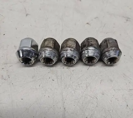 Opel Antara Nuts/bolts 