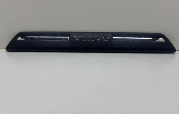 Volvo V40 Front sill trim cover 31265842