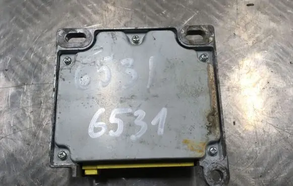 Suzuki Grand Vitara II Airbag control unit/module 3891065J30 E65J1