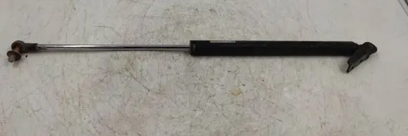 Subaru Forester SG Tailgate strut 