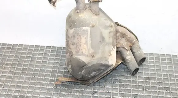 Porsche 928 Rear muffler/silencer tail pipe 92811104400