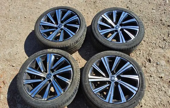 Toyota Corolla E210 E21 R17 alloy rim 17X712