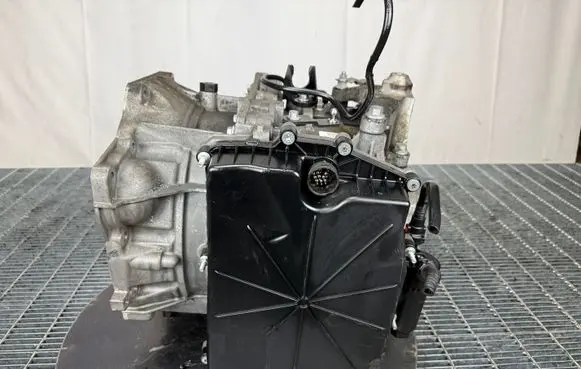 Ford Focus Automatic gearbox CG9R7000AA