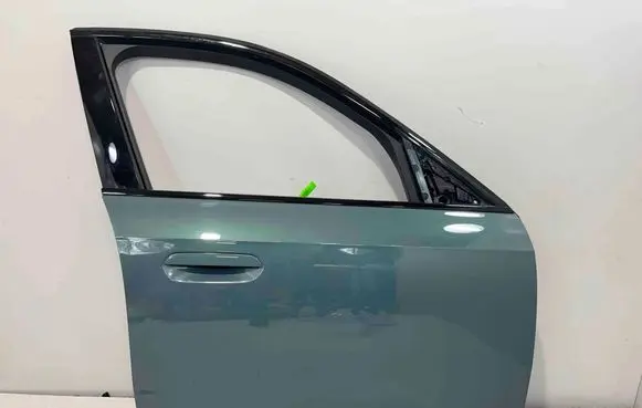 BMW iX1 Front door 5A38652