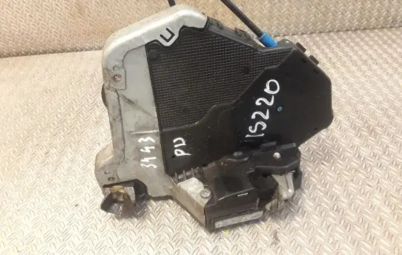 Lexus IS 220D-250-350 Front door lock 6903053080