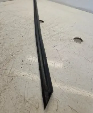 Porsche 911 991 Rubber seal front coupe door window 99153708504