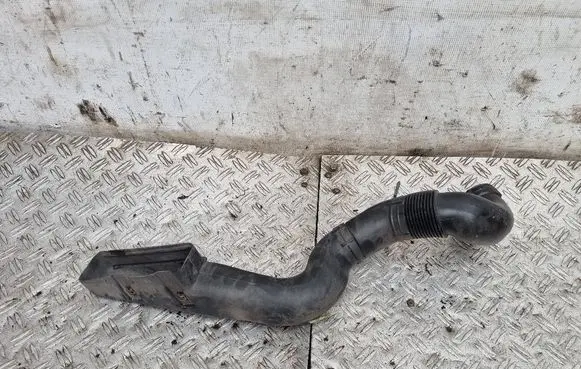 Audi A2 Air intake duct part 8Z0129617C 8Z0129617B
