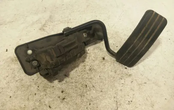 Renault Espace - Grand espace IV Accelerator throttle pedal 8200007512 6PV00811922