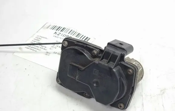 Audi A6 Allroad C8 Throttle body valve 8W0253691A