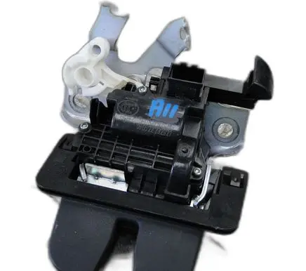 Seat Arona Tailgate/trunk/boot lock/catch/latch 