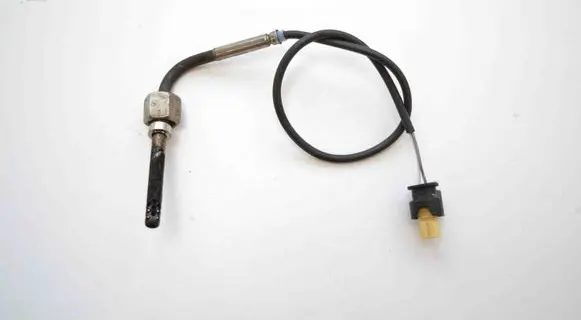 Mercedes-Benz Sprinter W906 Oil temperature sensor 1344799901815 A0071537528