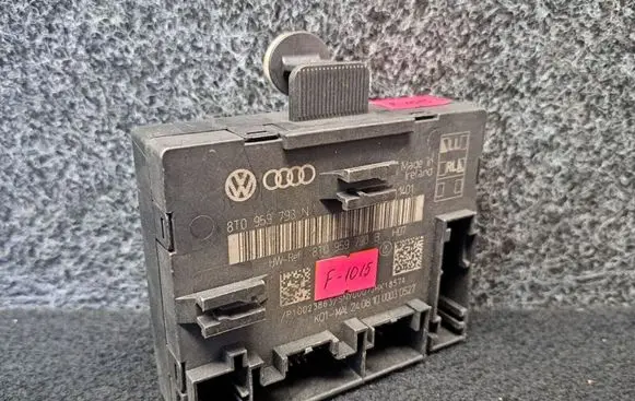 Audi A5 8T 8F Door control unit/module 8T0959793N 8T0959793B