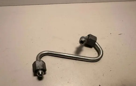 Mercedes-Benz A W177 Fuel injector supply line/pipe 166848796R A2820704100 20022