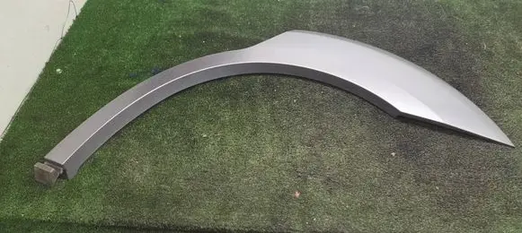 Subaru Outback Front arch trim 
