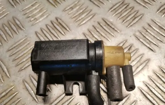 Mercedes-Benz E W212 Turbo solenoid valve 0091533128