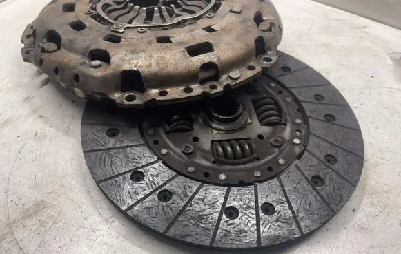 Clutch pressure plate