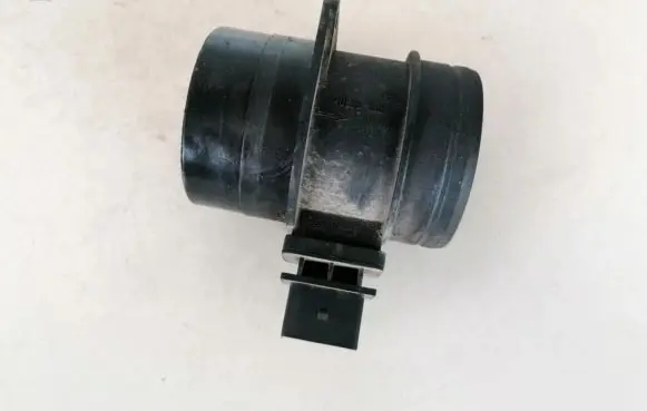 Volkswagen Golf VI Mass air flow meter 0281002735 03g906461c