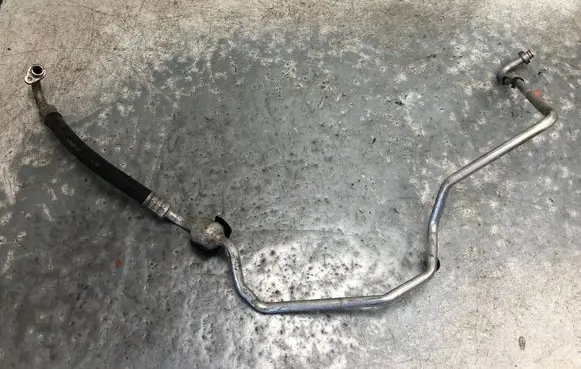 Peugeot 1007 Air conditioning (A/C) pipe/hose