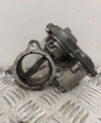 BMW 1 F20 F21 Throttle valve 7810752 10378517