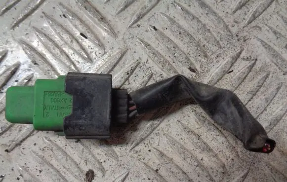 Nissan Note (E11) Outside/exterior temperature sensor 27722AX600