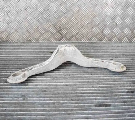 BMW Z4 E89 Gearbox mounting bracket 13807410